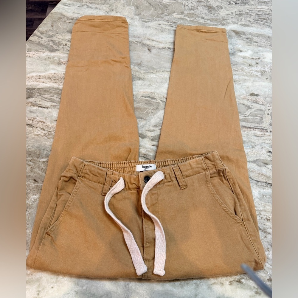 Kensie Jeans Tan Jogger Pants Women’s Size 6 / 28 Elastic Waist Casual